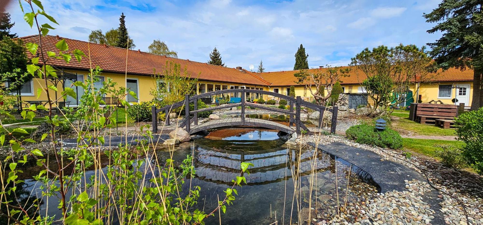 Hotel Pommerscher Hof Zinnowitz Exterior foto